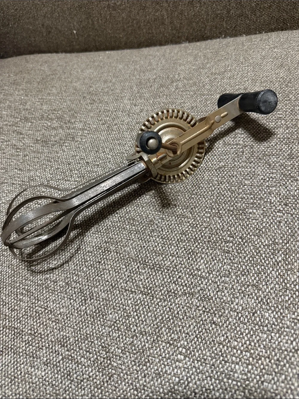 Black wooden handle vintage egg beater/Mixer